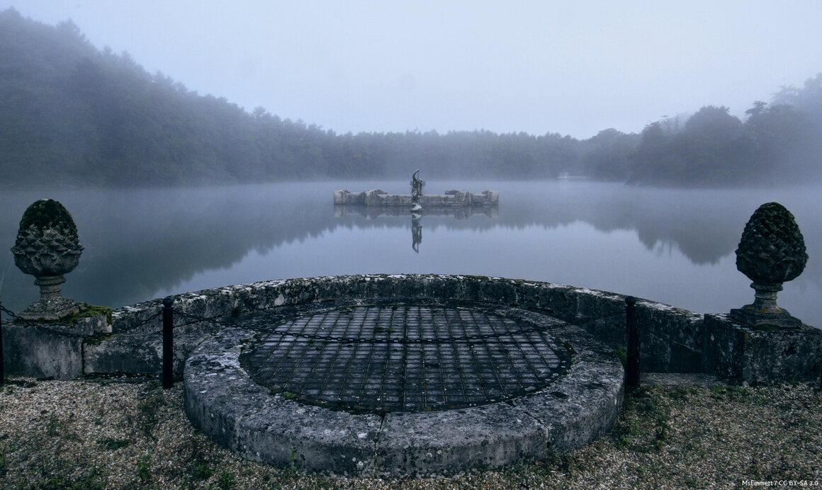 Eerie above ground, even eerier below, where a smoking room built under the lake remains, empty and abandoned.